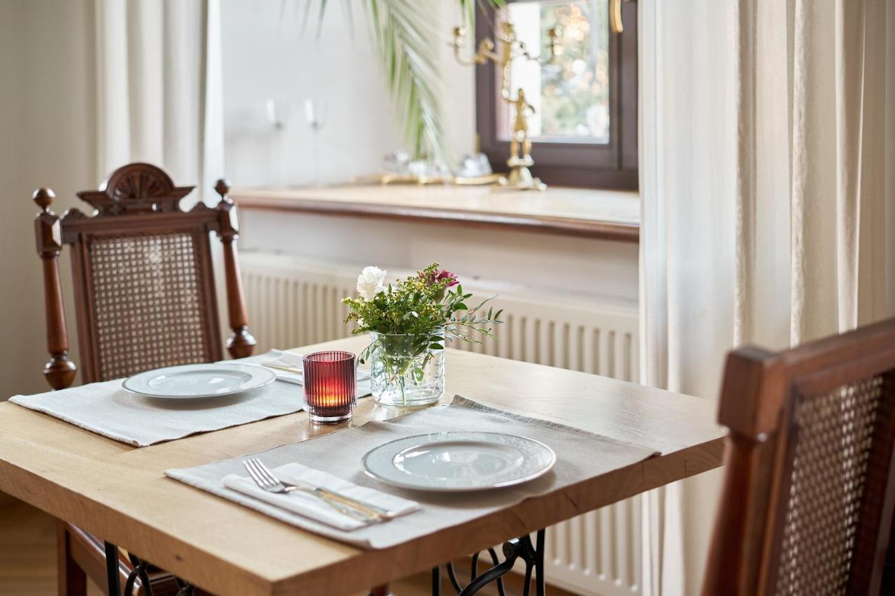 Boutique Palac Warmatowice Sienkiewiczowskie Legnica Luaran gambar