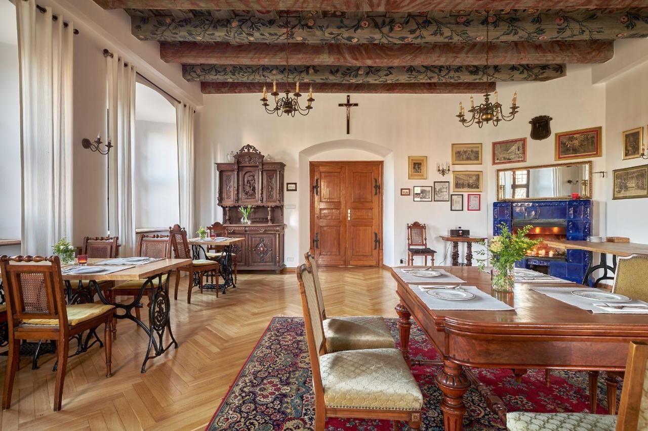 Boutique Palac Warmatowice Sienkiewiczowskie Legnica Luaran gambar
